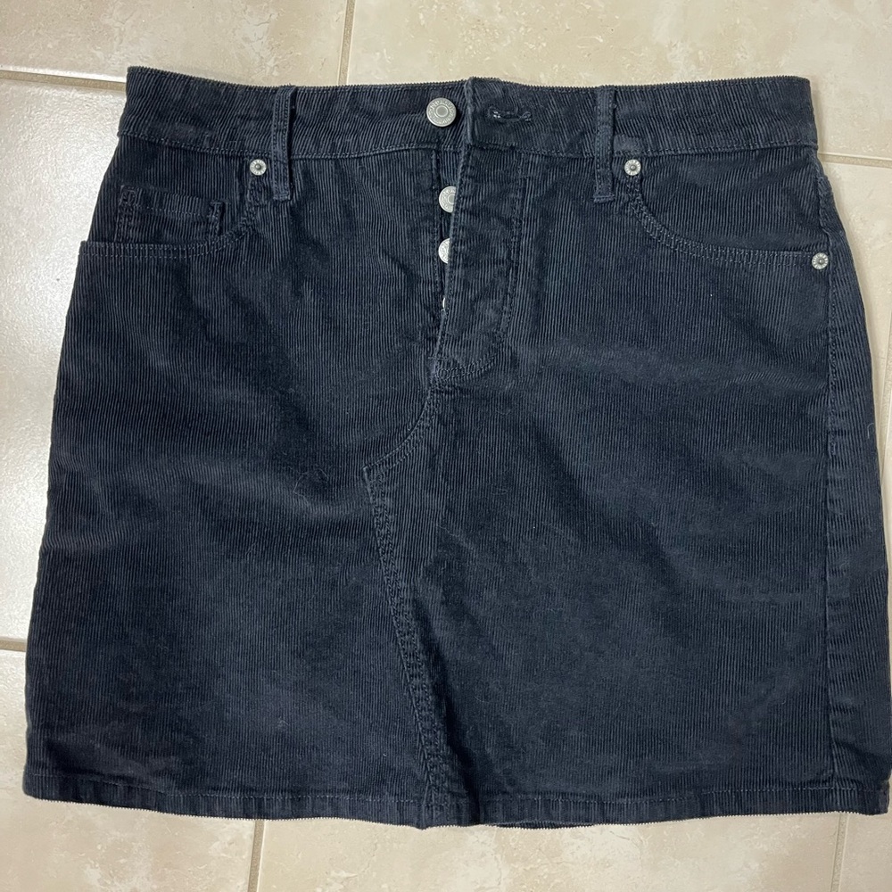 Old Navy Size Small Black High-Waisted Corduroy Skirt
